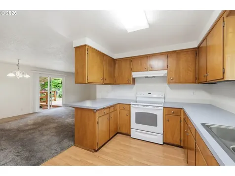 2158 N Danebo Avenue Eugene OR 97402