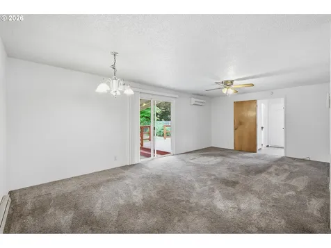 2158 N Danebo Avenue Eugene OR 97402