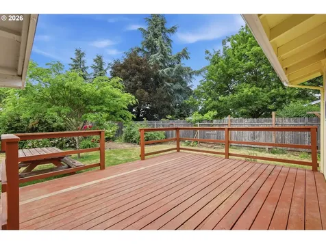 2158 N Danebo Avenue Eugene OR 97402