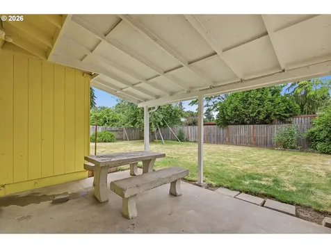 2158 N Danebo Avenue Eugene OR 97402