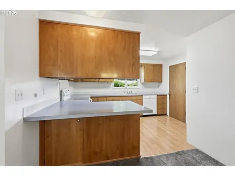 2158 N Danebo Avenue Eugene OR 97402