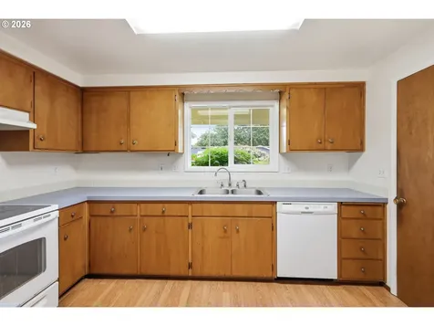 2158 N Danebo Avenue Eugene OR 97402