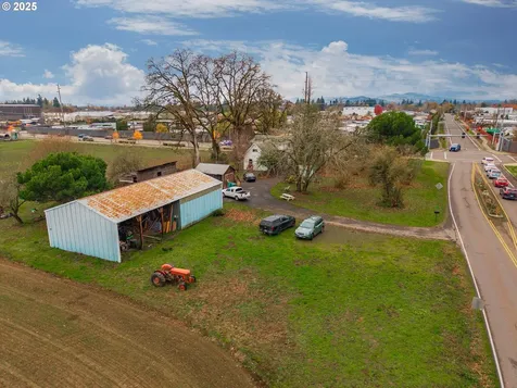 3312 E Fernwood Road Newberg OR 97132