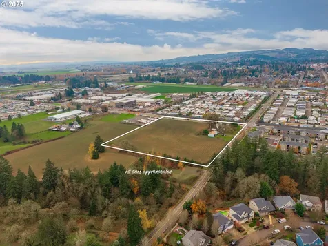 3312 E Fernwood Road Newberg OR 97132