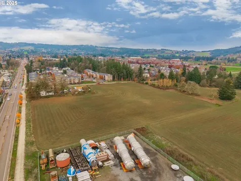 3312 E Fernwood Road Newberg OR 97132