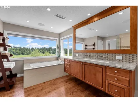13218 NW 30th Court Vancouver WA 98685