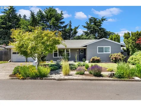 9885 SW Bonnie Brae Drive Beaverton OR 97008