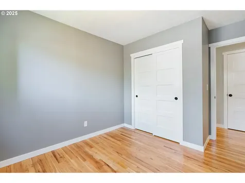 9885 SW Bonnie Brae Drive Beaverton OR 97008