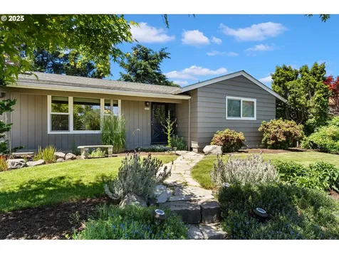 9885 SW Bonnie Brae Drive Beaverton OR 97008