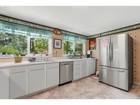 25100 SW Rainbow Lane Hillsboro OR 97123