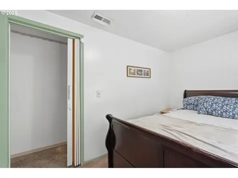 25100 SW Rainbow Lane Hillsboro OR 97123
