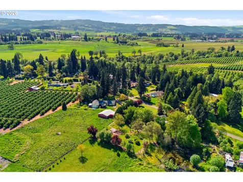 25100 SW Rainbow Lane Hillsboro OR 97123
