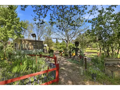 25100 SW Rainbow Lane Hillsboro OR 97123