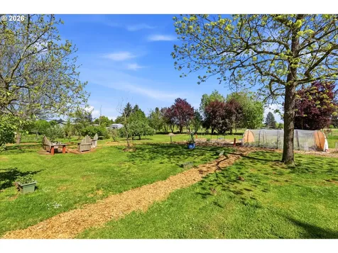 25100 SW Rainbow Lane Hillsboro OR 97123