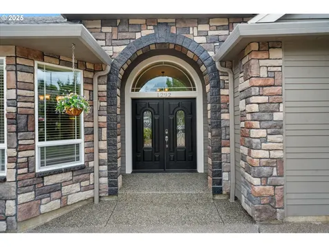 1292 E Lucas Street La Center WA 98629