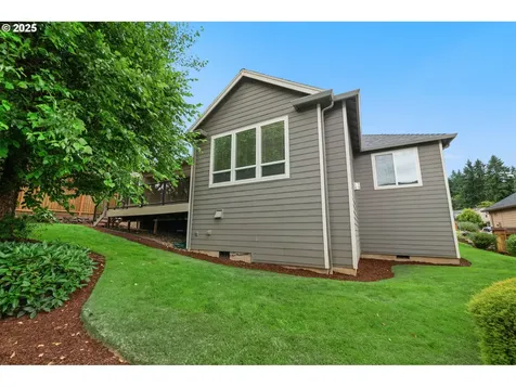 1292 E Lucas Street La Center WA 98629