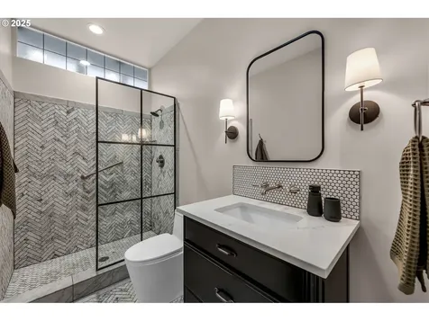 17816 NE Homestead Drive Brush Prairie WA 98606