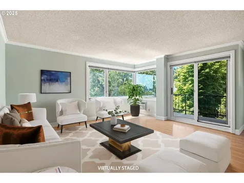 2211 SW Park Place Portland OR 97205