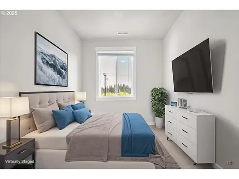 2380 N R Street Washougal WA 98671