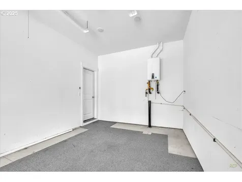 2380 N R Street Washougal WA 98671