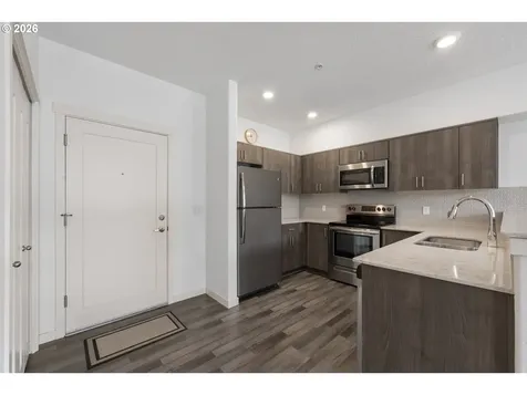 17137 SW Appledale Road Beaverton OR 97007