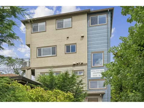 5321 NE Irving Street Portland OR 97213