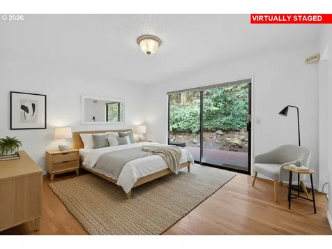 1305 SW Upland Drive Portland OR 97221