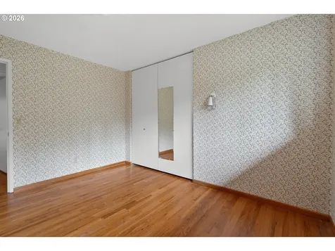 1305 SW Upland Drive Portland OR 97221