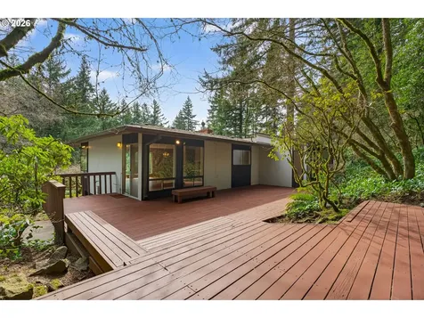 1305 SW Upland Drive Portland OR 97221