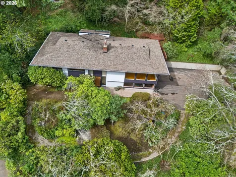 1305 SW Upland Drive Portland OR 97221