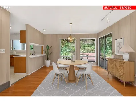 1305 SW Upland Drive Portland OR 97221