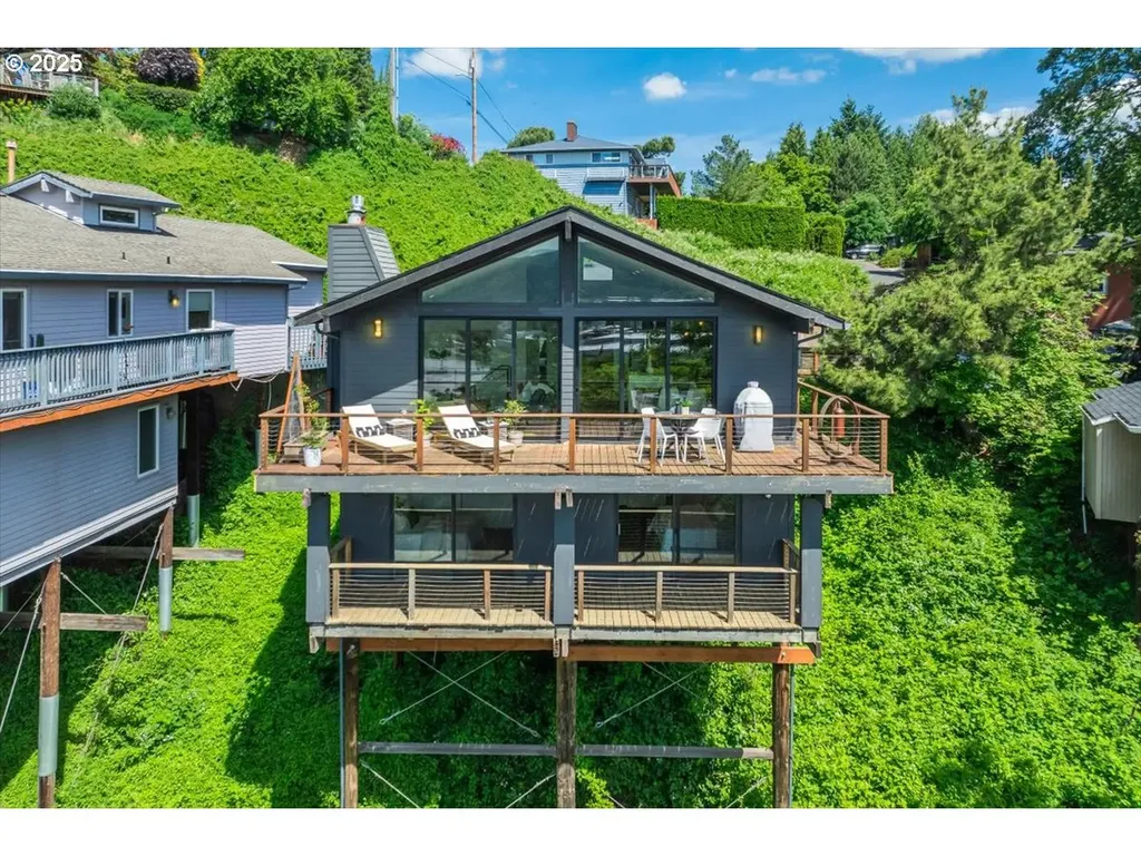 5237 N Emerson Drive Portland OR 97217