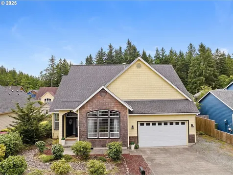 1058 Nautical Drive Hammond OR 97121