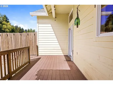 1058 Nautical Drive Hammond OR 97121