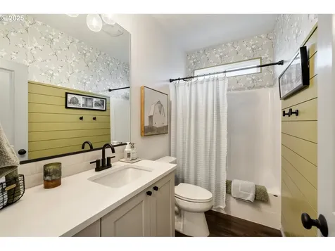 1470 NE Forest Park Street Estacada OR 97023
