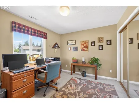 1279 SW Russ Lane Mcminnville OR 97128