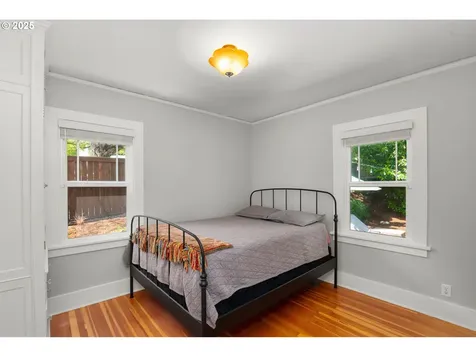 3305 NE Siskiyou Street Portland OR 97212