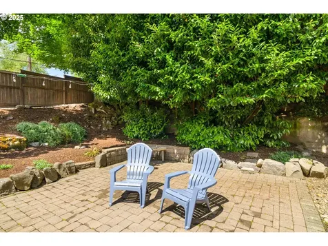 3305 NE Siskiyou Street Portland OR 97212