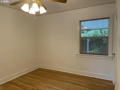 5421 SE Long Street Portland OR 97206