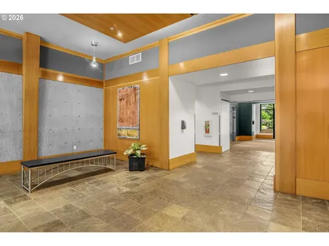 820 NW 12th Avenue Portland OR 97209