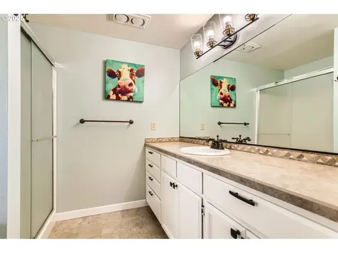 1415 SW 28th Street Troutdale OR 97060