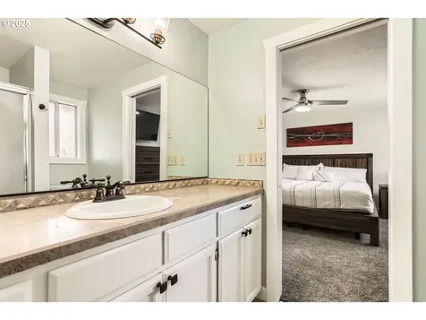 1415 SW 28th Street Troutdale OR 97060