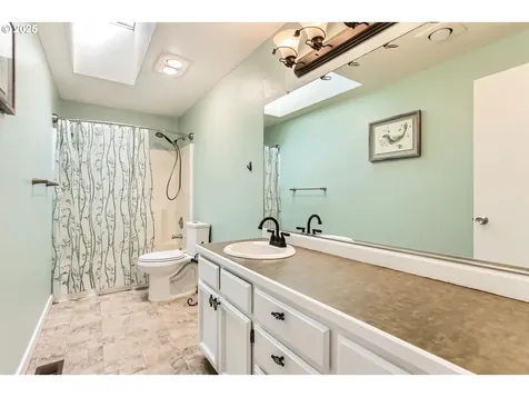 1415 SW 28th Street Troutdale OR 97060