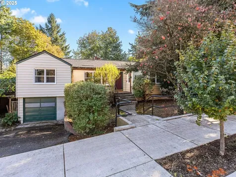 9032 SW Capitol Highway Portland OR 97219