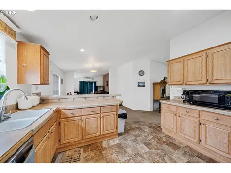 1041 NE 14th Avenue Rockaway Beach OR 97136