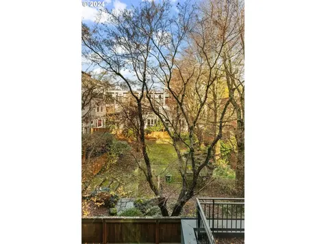 2795 NW Thurman Street Portland OR 97210