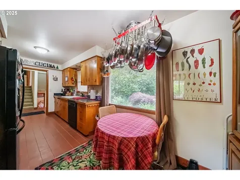 17020 Tracy Avenue Lake Oswego OR 97035