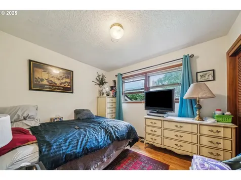 17020 Tracy Avenue Lake Oswego OR 97035
