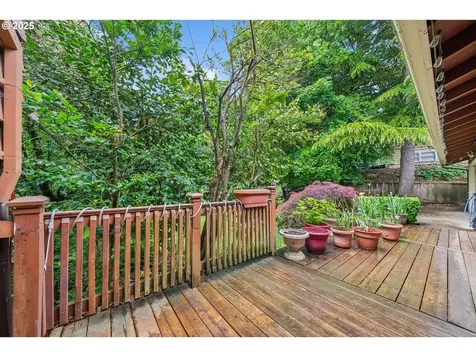 17020 Tracy Avenue Lake Oswego OR 97035