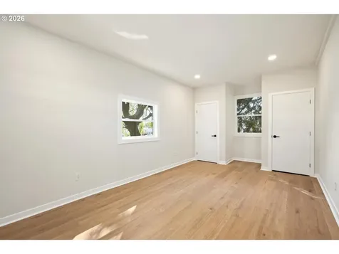 10721 NE 2nd Avenue Portland OR 97211